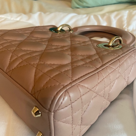 Mini Lady Dior - Picture 10 of 16